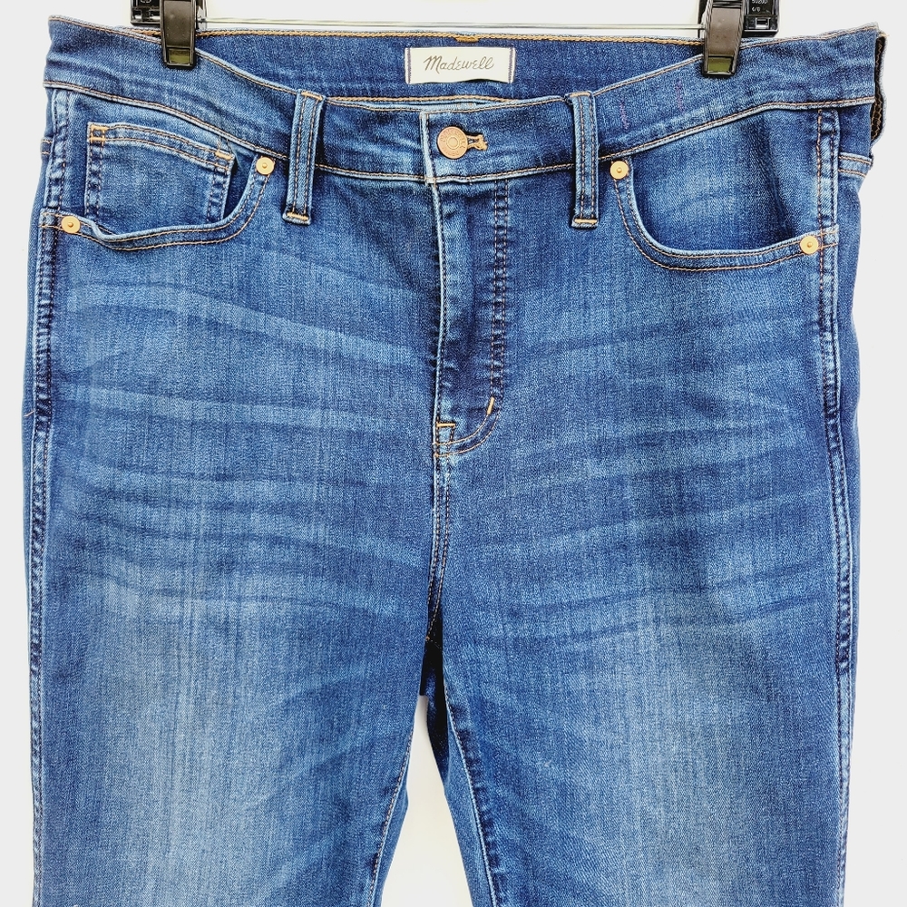 Madewell Petite 10" High-Rise Skinny Jeans in Danny Wash Size 32 - Picture 3 of 16